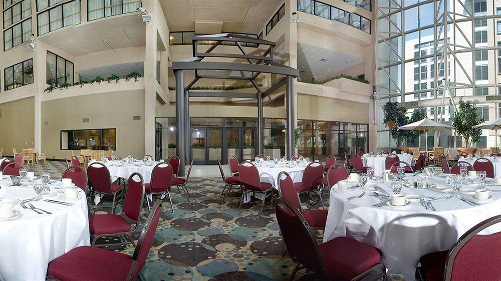 Doubletree By Hilton St Paul Downtown Hotell Saint Paul Exteriör bild