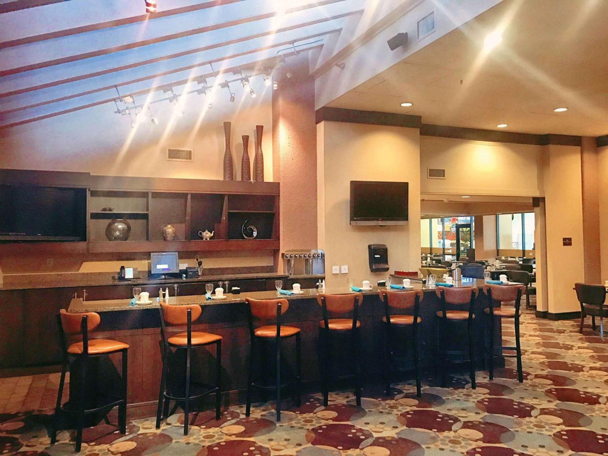Doubletree By Hilton St Paul Downtown Hotell Saint Paul Exteriör bild