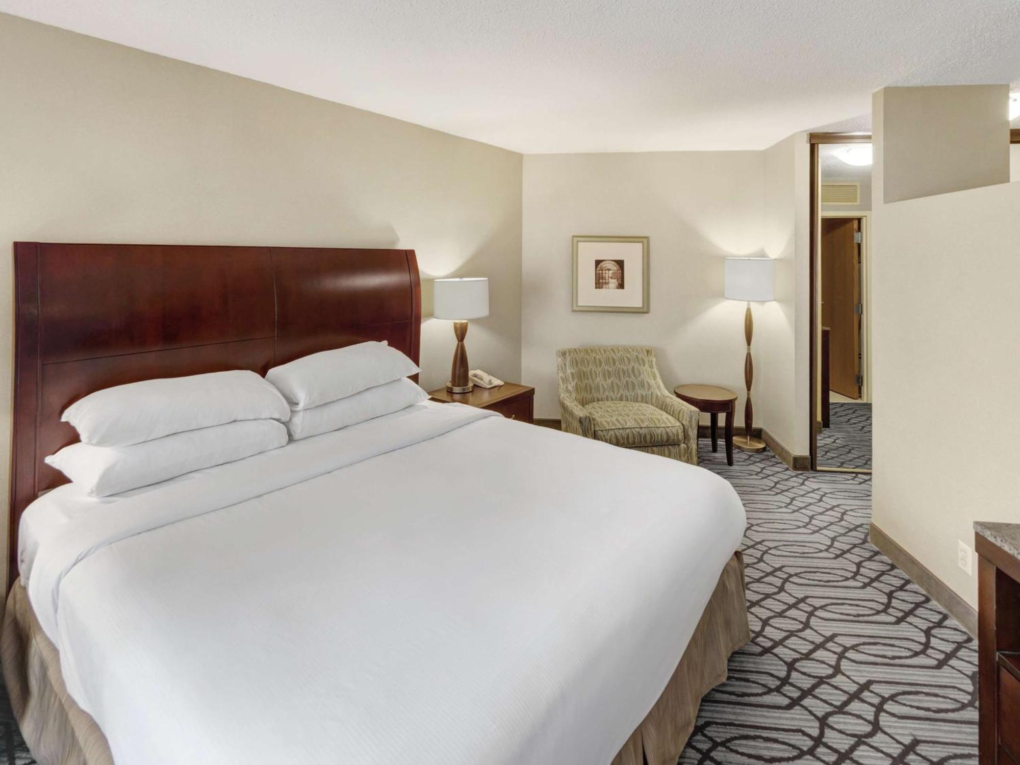 Doubletree By Hilton St Paul Downtown Hotell Saint Paul Exteriör bild
