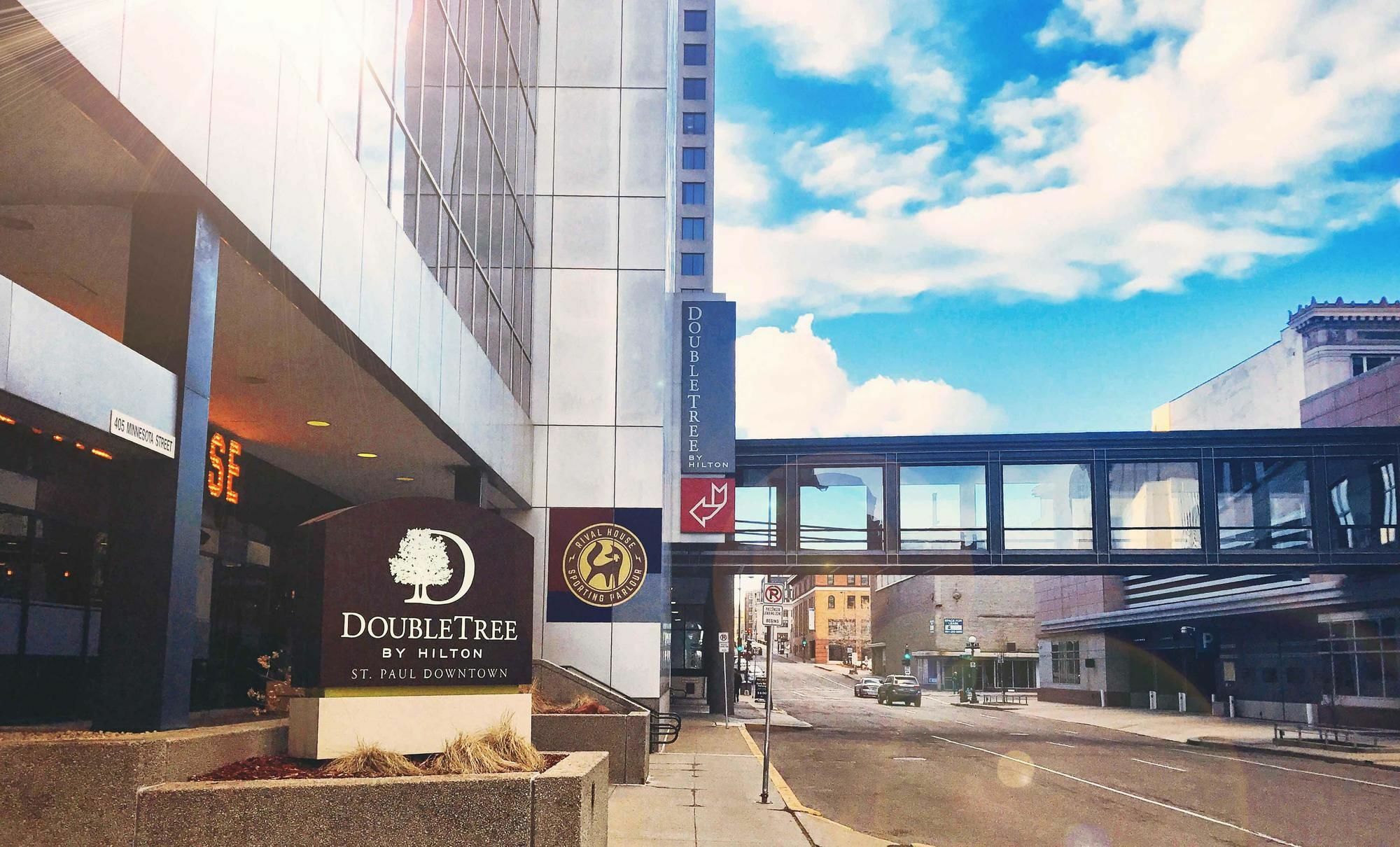 Doubletree By Hilton St Paul Downtown Hotell Saint Paul Exteriör bild