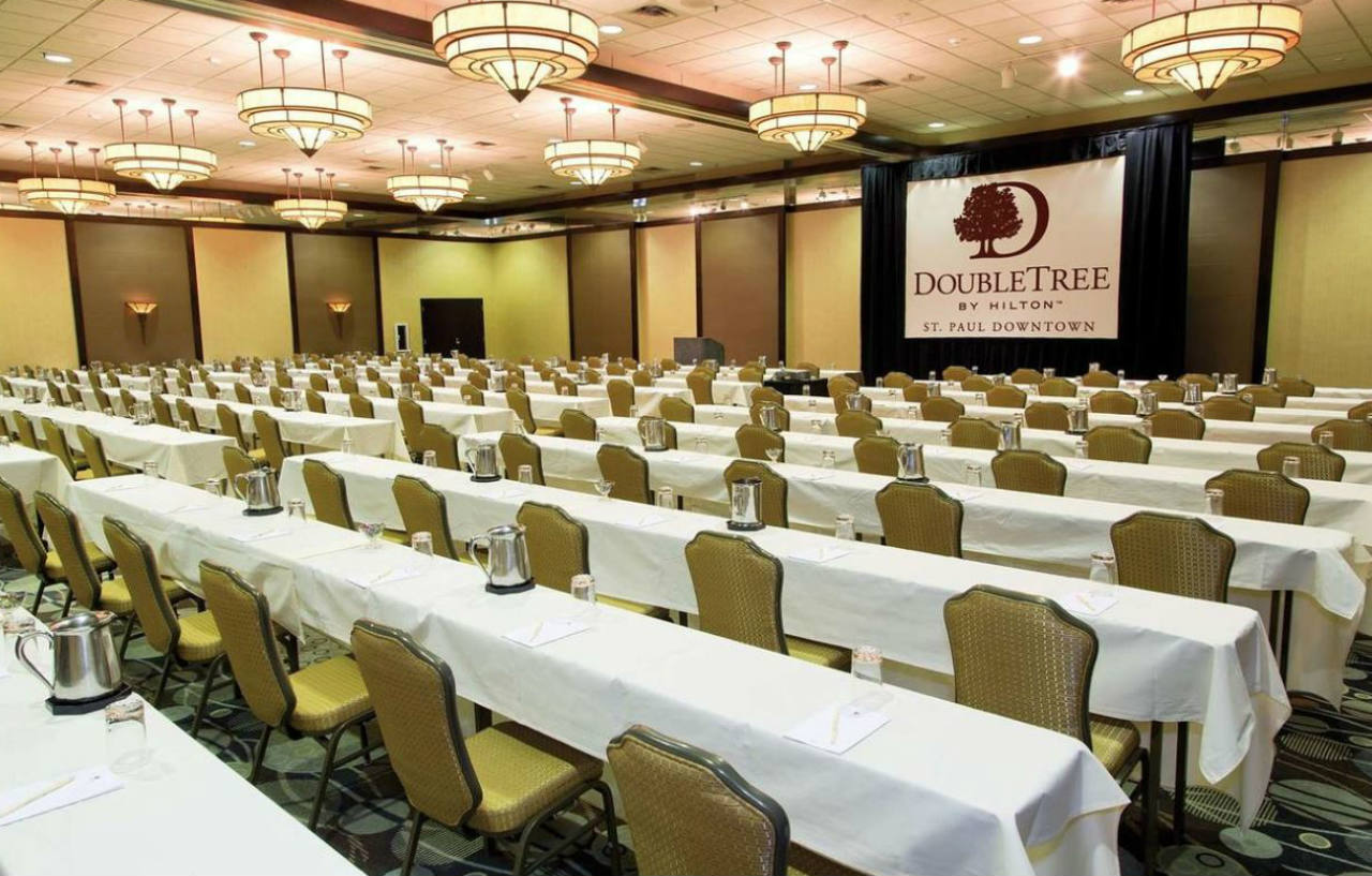 Doubletree By Hilton St Paul Downtown Hotell Saint Paul Exteriör bild